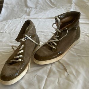 Jimmy Choo Size 41 Hightop Tan Suede W/Patent Leather detailing. Good condition